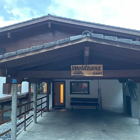 Waldhaus בית נופש לאקס
